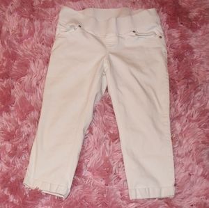 White maternity capris SOLD ON MERCARI